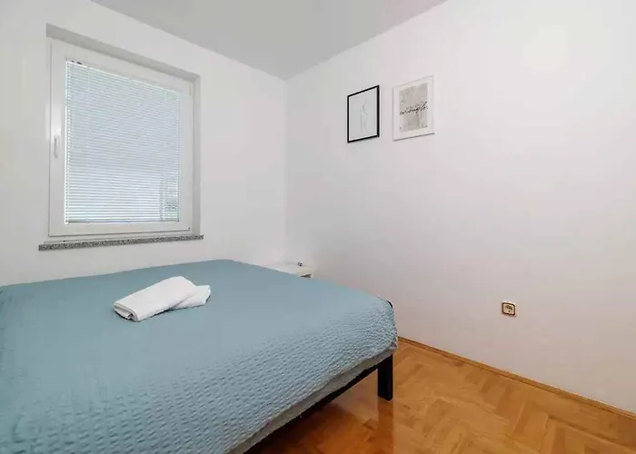 In 51198 Lägenhet