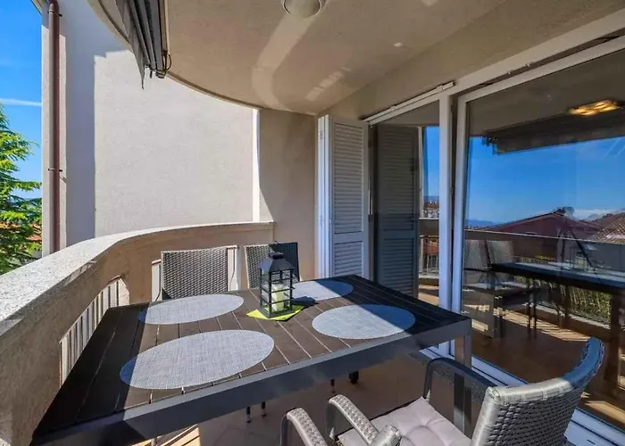 In 51198 Apartment Crikvenica